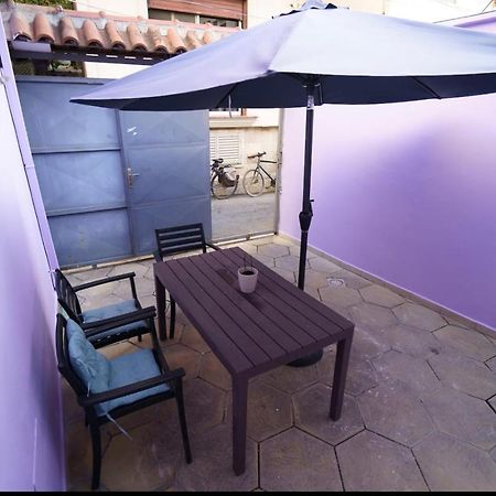 Brilant Studio Apartment City Center Tirana Bagian luar foto